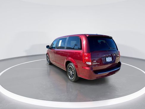 Used 2019 Dodge Grand Caravan GT image 6