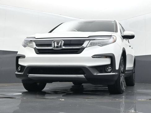 Used 2021 Honda Pilot Touring image 11