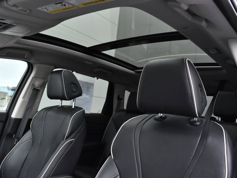 Used 2024 Acura MDX SH-AWD w/ Advance Package image 18