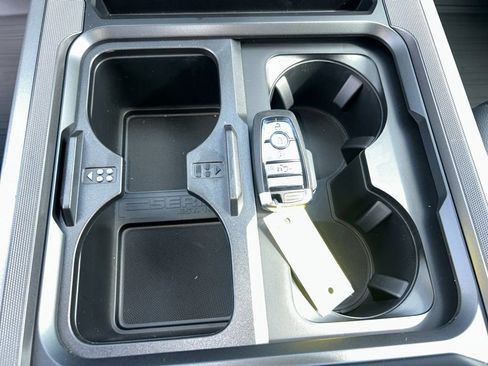 New 2026 Ford F250 Lariat w/ FX4 Off-Road Package image 38