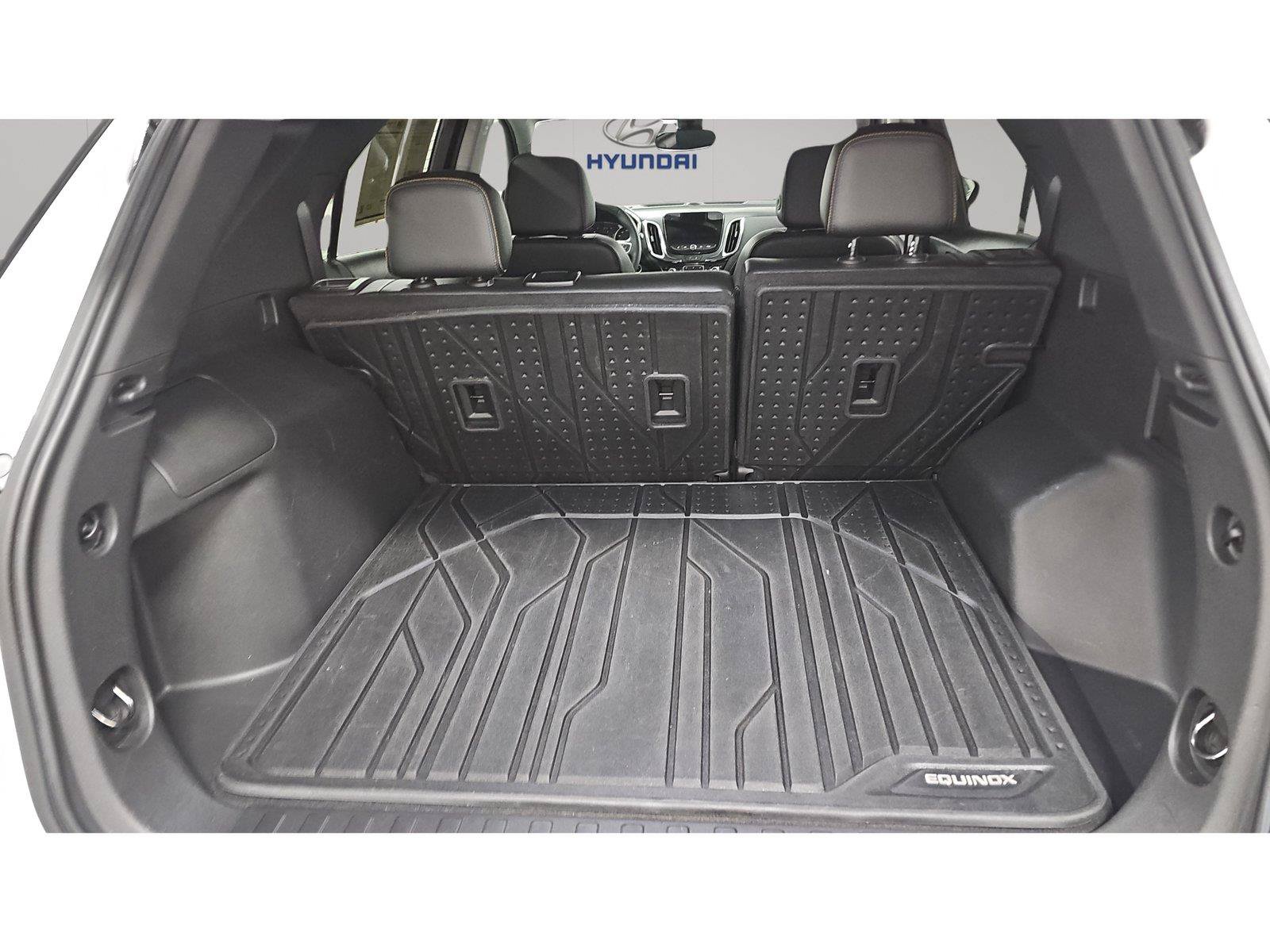 Used 2023 Chevrolet Equinox Premier FWD image 12
