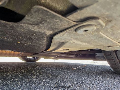 Used 2013 BMW M3 Convertible image 95