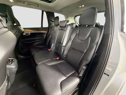 Certified 2024 Volvo XC90 B5 Plus image 25