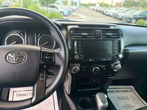 Used 2023 Toyota 4Runner TRD Off-Road AWD/4WD image 28