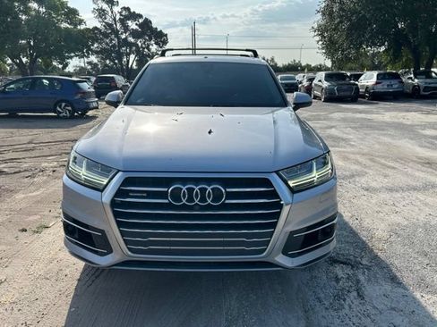Used 2019 Audi Q7 3.0T Prestige w/ Prestige Package AWD/4WD image 17