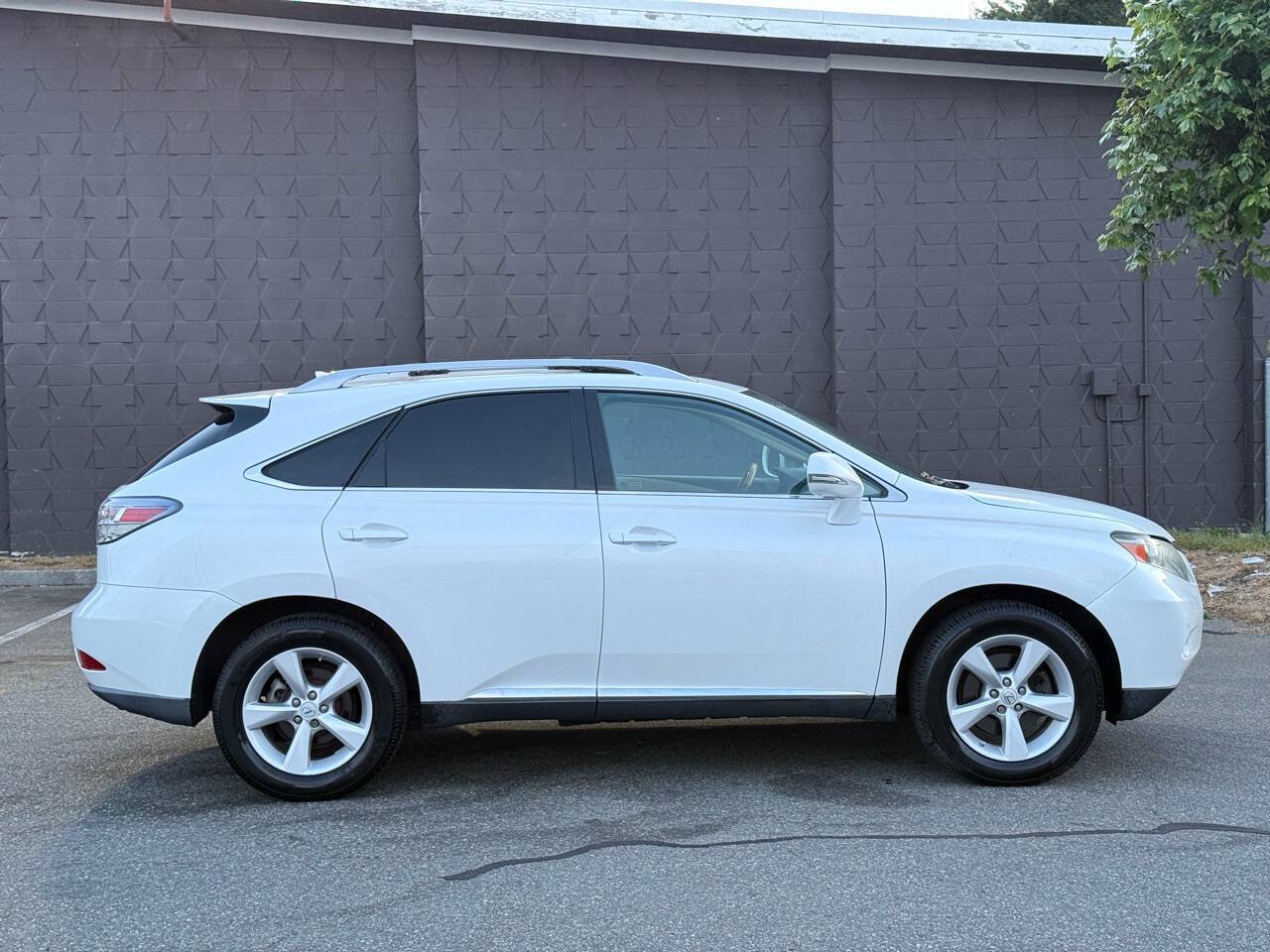Used 2012 Lexus RX 350 AWD w/ Premium Pkg image 4
