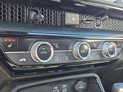 Used 2024 Honda CR-V Sport Touring image 17