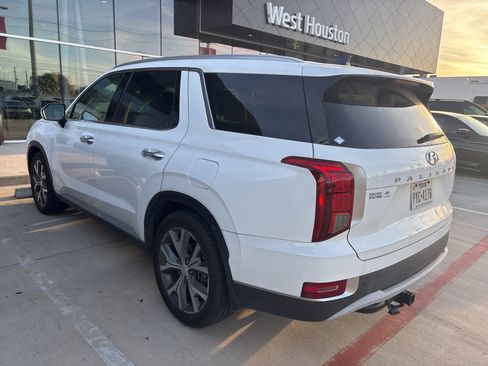 Used 2022 Hyundai Palisade SEL w/ Premium Package image 3