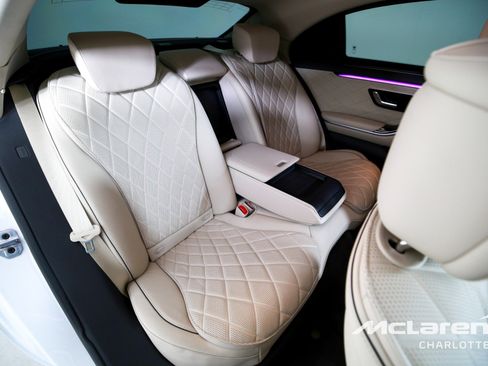 Used 2024 Mercedes-Benz S 580 4MATIC Sedan w/ AMG Line image 24
