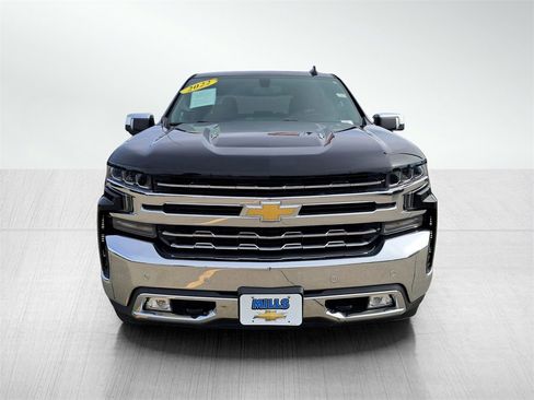Used 2022 Chevrolet Silverado 1500 LTZ w/ Z71 Off-Road Package image 2