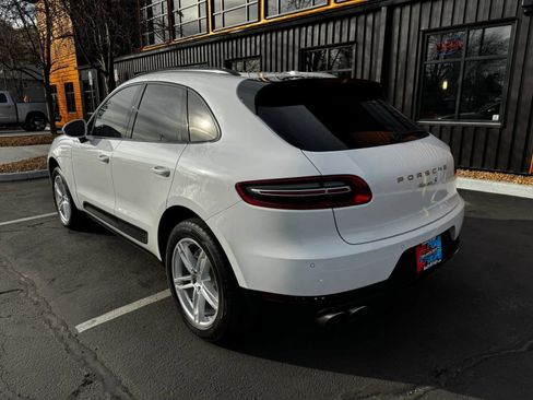 Used 2018 Porsche Macan S w/ Premium Package Plus image 3