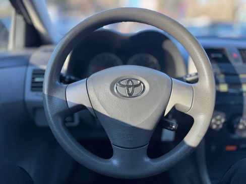 Used 2010 Toyota Corolla LE w/ All Weather Guard Pkg image 17