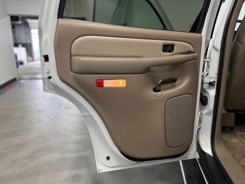 Used 2003 GMC Yukon Denali AWD/4WD image 27
