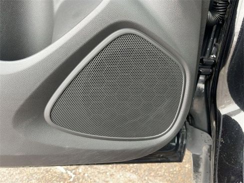 Used 2023 Buick Encore GX Preferred w/ Cold Weather Comfort Package image 15