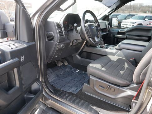 Used 2019 Ford F150 XLT w/ Equipment Group 302A Luxury AWD/4WD image 11