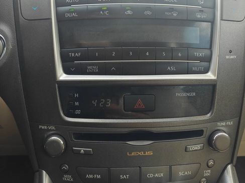 Used 2013 Lexus IS 250 w/ Premium Pkg Value Edition RWD image 15