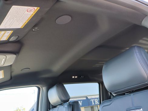 Certified 2025 Ford F450 Platinum image 19