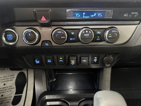 Used 2023 Toyota Tacoma TRD Off-Road w/ Technology Package AWD/4WD image 15