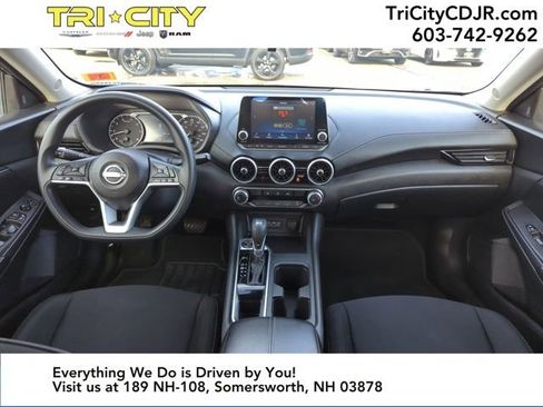 Used 2024 Nissan Sentra SV image 16