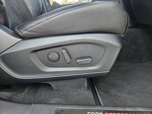 Used 2023 Ford Explorer ST image 34