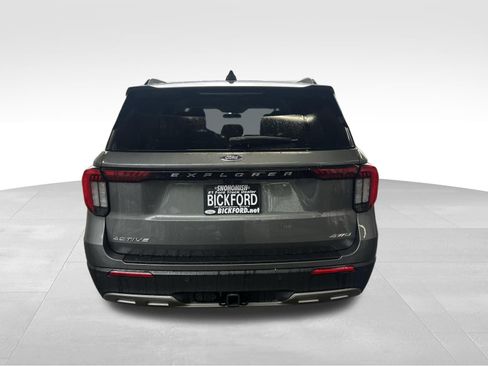 Used 2026 Ford Explorer Active w/ Active Comfort Package AWD/4WD image 14