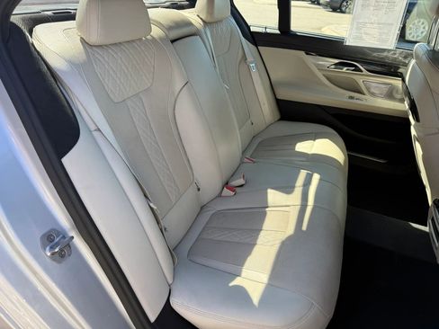 Used 2017 BMW 740i xDrive AWD/4WD image 24