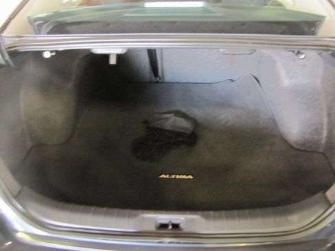 Used 2020 Nissan Altima 2.5 SV image 15