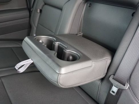 Used 2023 Ford F350 Lariat image 23