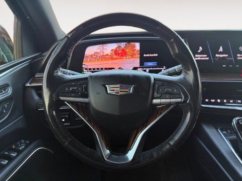 Used 2021 Cadillac Escalade Premium Luxury w/ Driver Assist Tech Package image 6