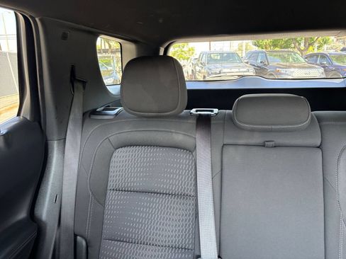 Used 2025 Chevrolet Equinox LT FWD image 39