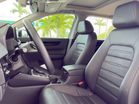 Used 2025 Honda CR-V EX-L image 4