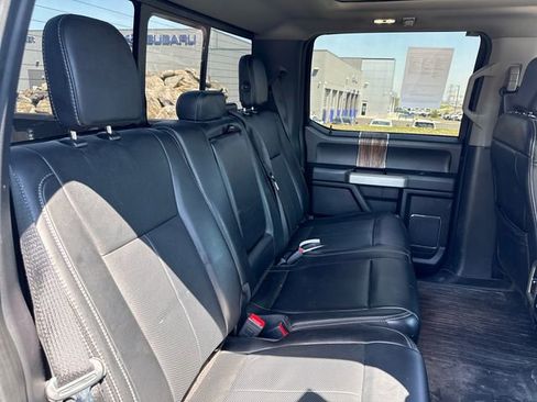Used 2019 Ford F150 Lariat w/ Equipment Group 502A Luxury AWD/4WD image 14
