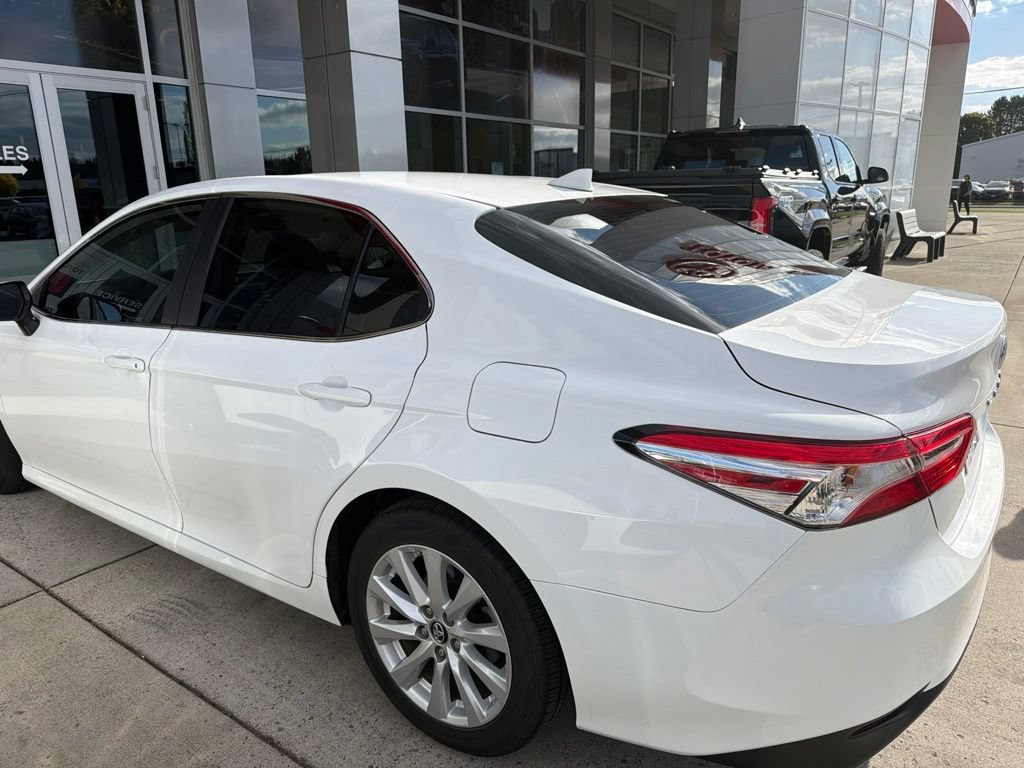 Certified 2019 Toyota Camry LE FWD image 7