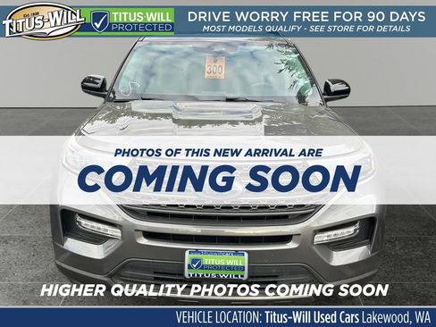 Used 2023 Ford Explorer XLT w/ Equipment Group 202A image 3