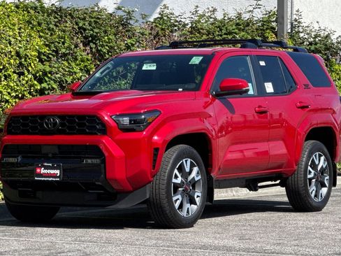 New 2026 Toyota 4Runner TRD Sport Premium AWD/4WD image 8