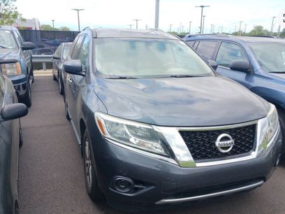 Used 2014 Nissan Pathfinder SV w/ Trailer Tow Package