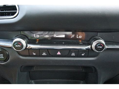 Used 2021 MAZDA CX-30 AWD 2.5 S w/ Premium Package image 27