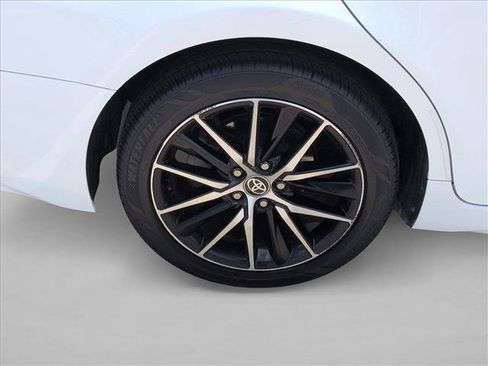 Used 2023 Toyota Camry SE FWD image 21