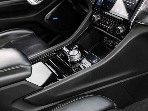 Used 2021 Jeep Grand Cherokee L Overland w/ Luxury Tech Group IV image 23