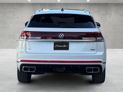 Used 2024 Volkswagen Atlas Cross Sport SEL R-Line AWD/4WD image 15