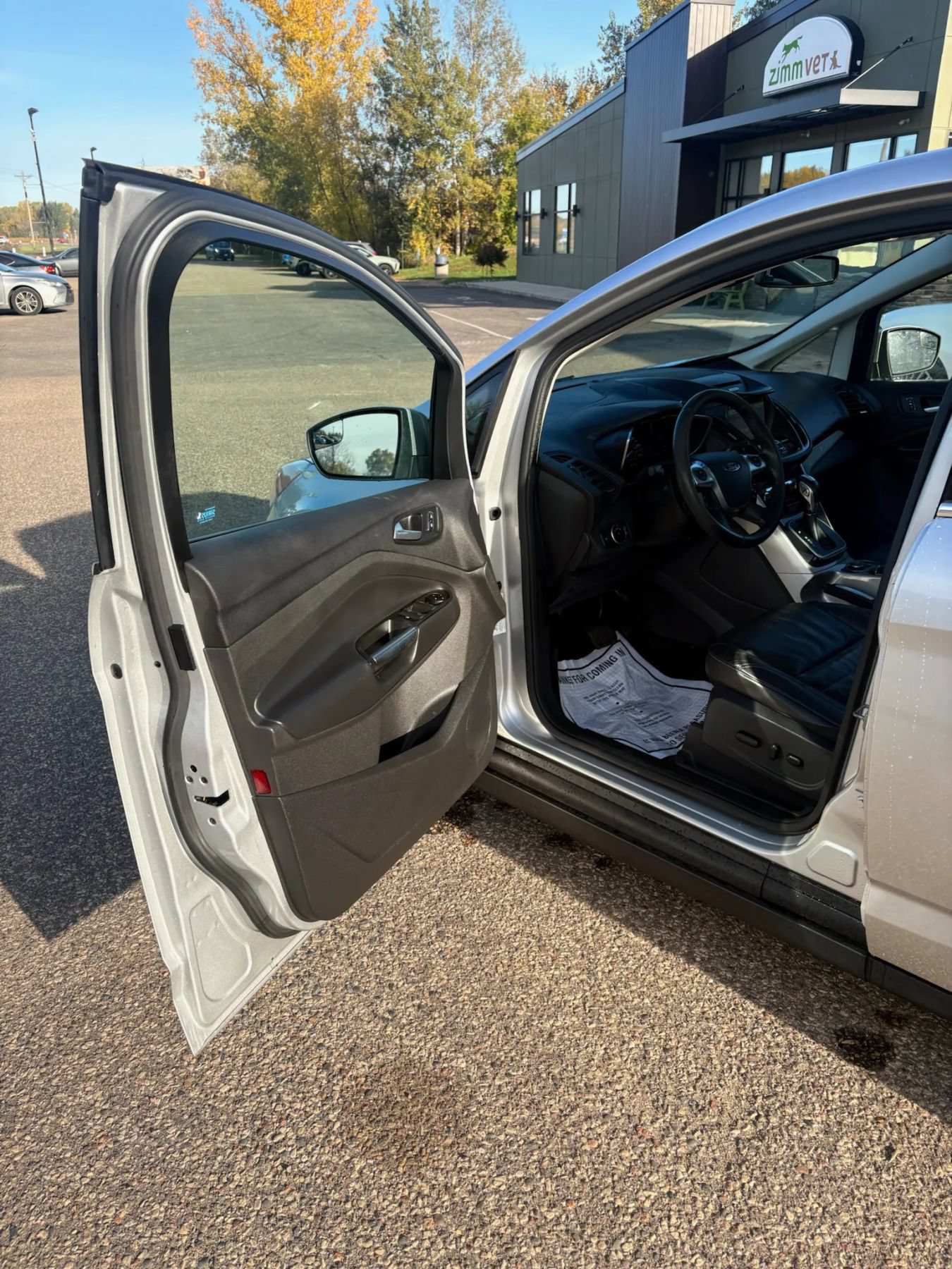 Used 2016 Ford C-MAX SEL w/ Equipment Group 302A FWD image 10