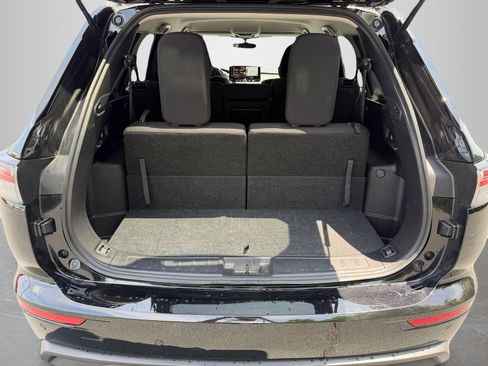 Used 2025 Mitsubishi Outlander ES AWD/4WD image 8