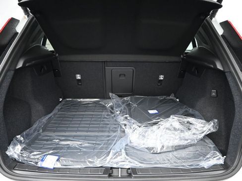 New 2026 Volvo XC40 B5 Ultra w/ Climate Package image 26