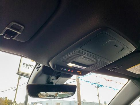 New 2026 Chevrolet Traverse Z71 w/ Driver Confidence Package image 20