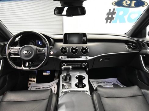 Used 2019 Kia Stinger GT image 18