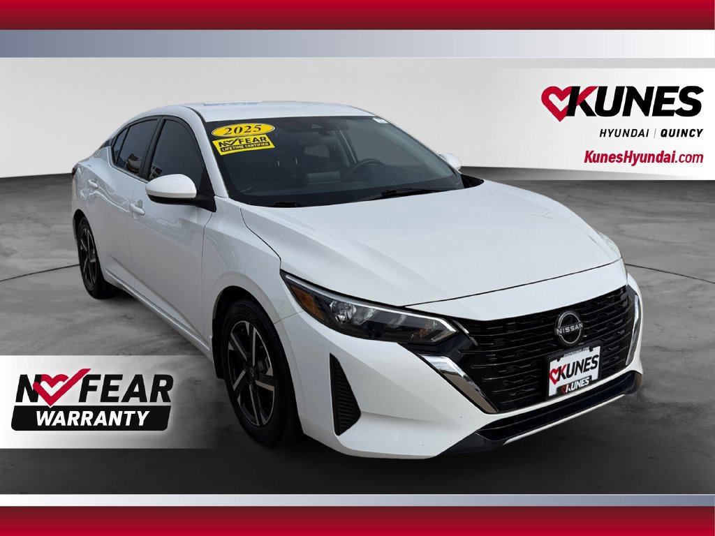 Used 2025 Nissan Sentra SV FWD image 1