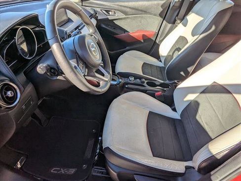 Used 2018 MAZDA CX-3 Grand Touring image 16