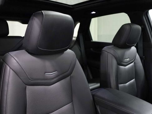 Used 2023 Cadillac XT5 Sportv w/ LPO, Floor Liner Package AWD/4WD image 21