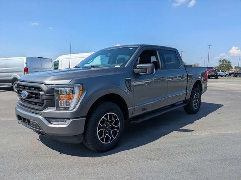 Used 2022 Ford F150 XLT w/ Equipment Group 302A High AWD/4WD image 8
