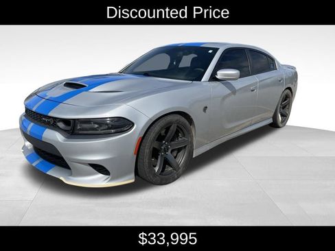Used 2019 Dodge Charger SRT Hellcat w/ Harman/Kardon Audio Group RWD image 3